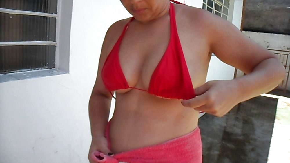 Depois da piscina porn pictures