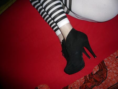 stokings & heels