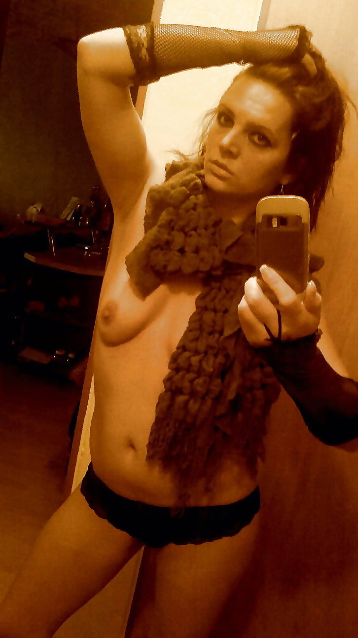 Serbian MILFs and Matures vol.8 porn pictures