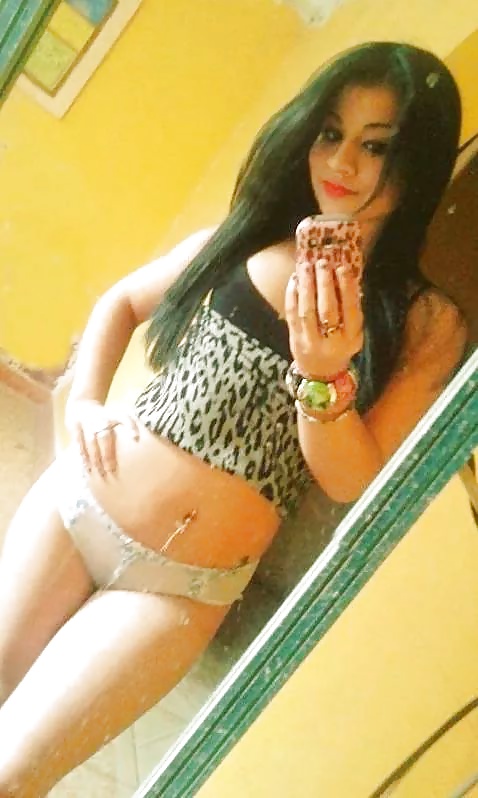 Beautiful & Horny teen # 21 porn pictures