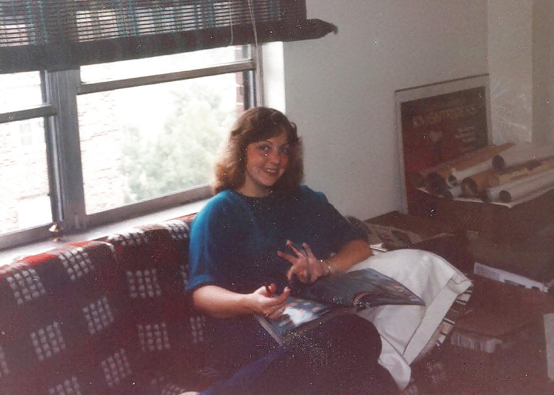 College Friends & Ex-girlfriends (1980s) porn pictures