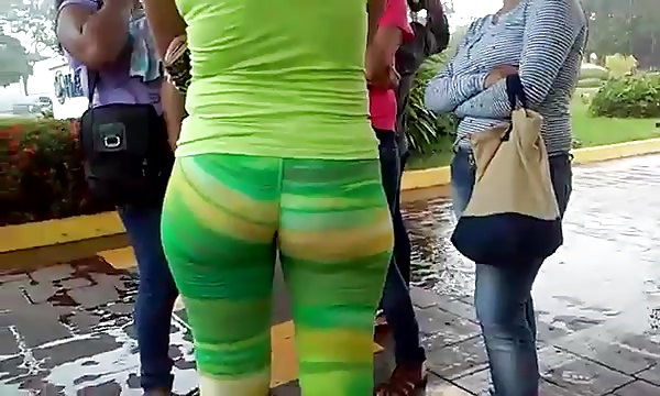 cameltoe de mi sobrina en leggins mm porn pictures