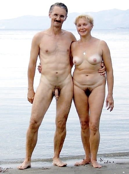 NAKED MEN AND WOMEN 4 porn pictures