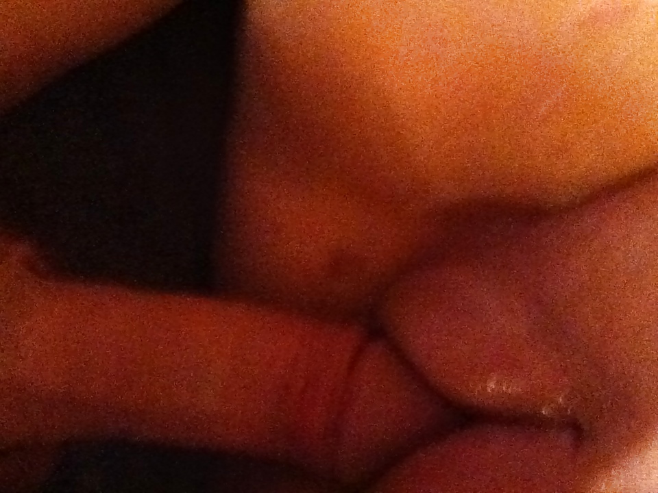 wife's first time pumping her pussy porn pictures