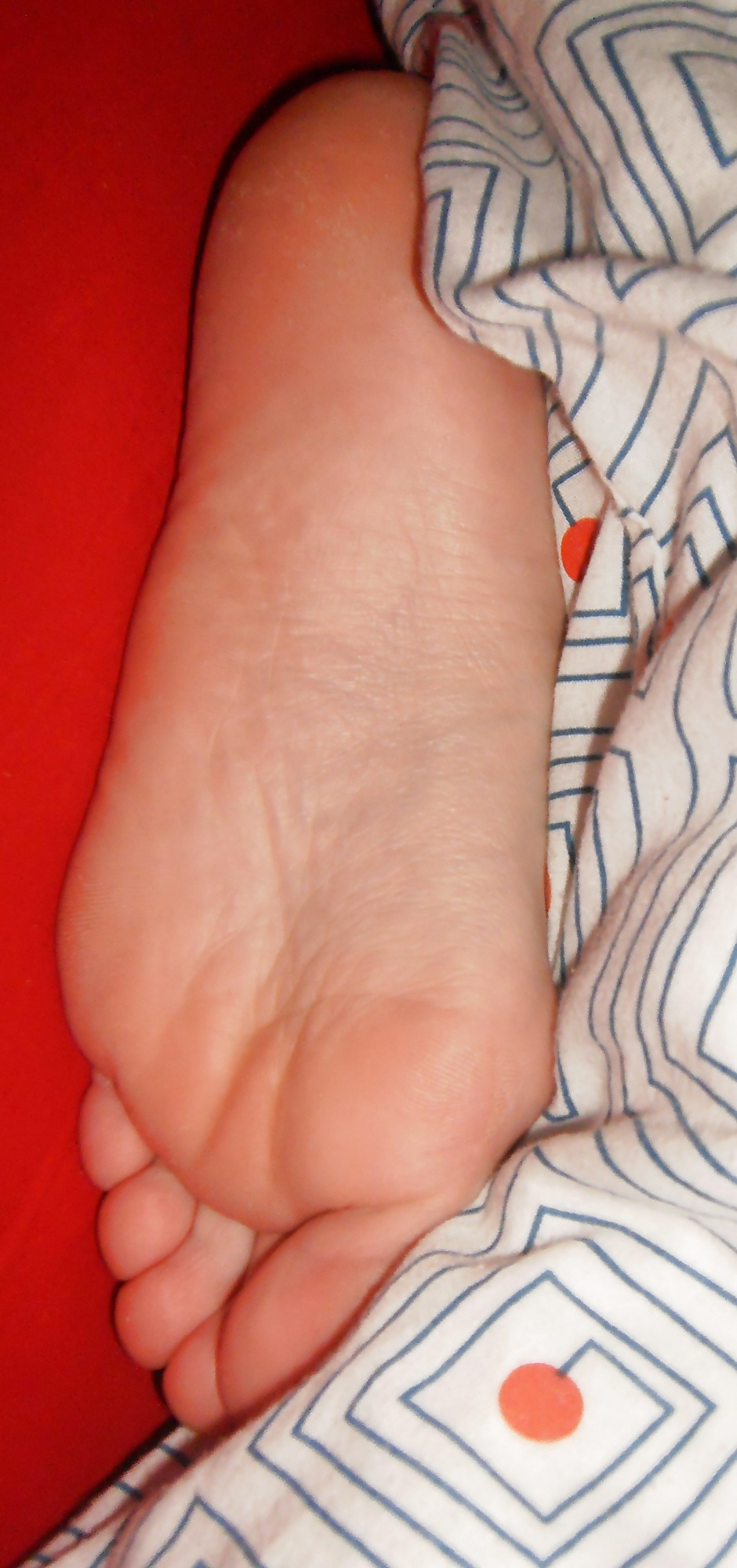 BB 's Feet 2012 - Foot Model with long toes, slender feet porn pictures