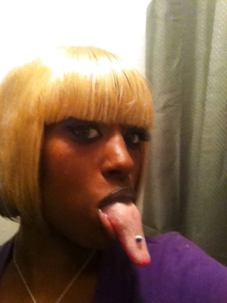 imagine what her tongue can do porn pictures