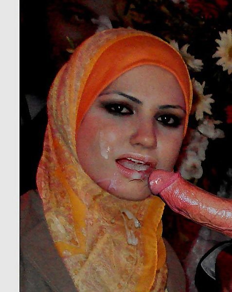 Arab Muslim Woman Sucks Huge White Cock Bwc