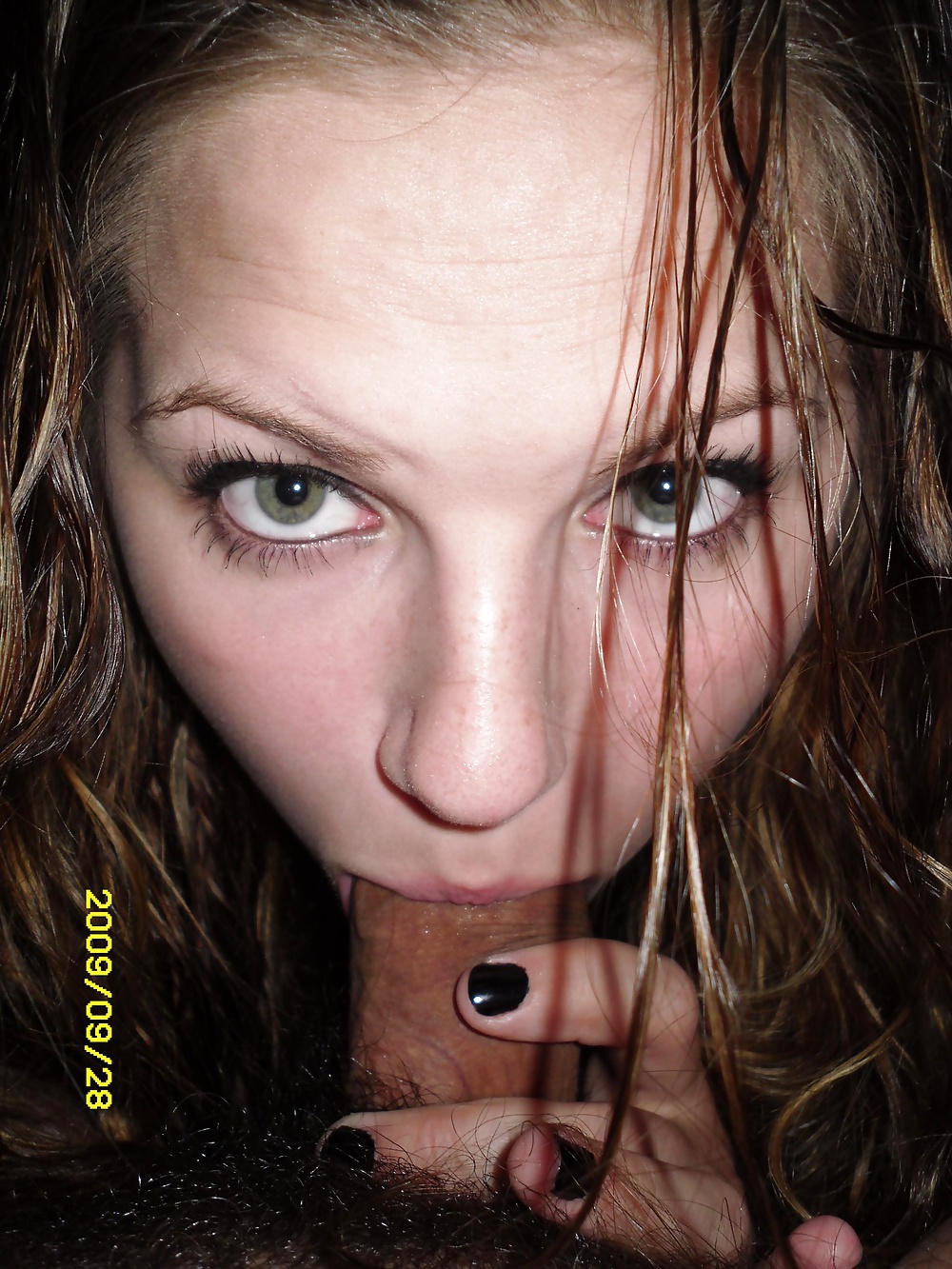 amateur busty brunette porn pictures