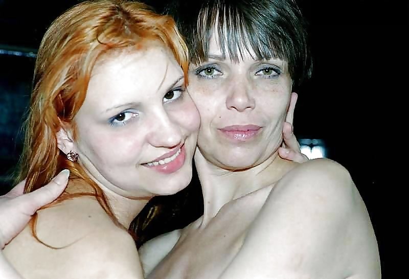 Mother or Daughter Make your choice please 3 porn pictures