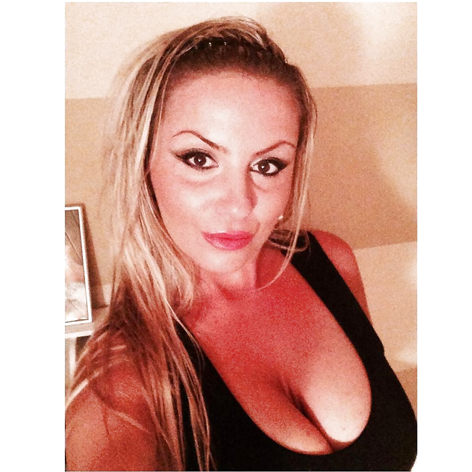 MILF Katerina from Macedonia porn pictures