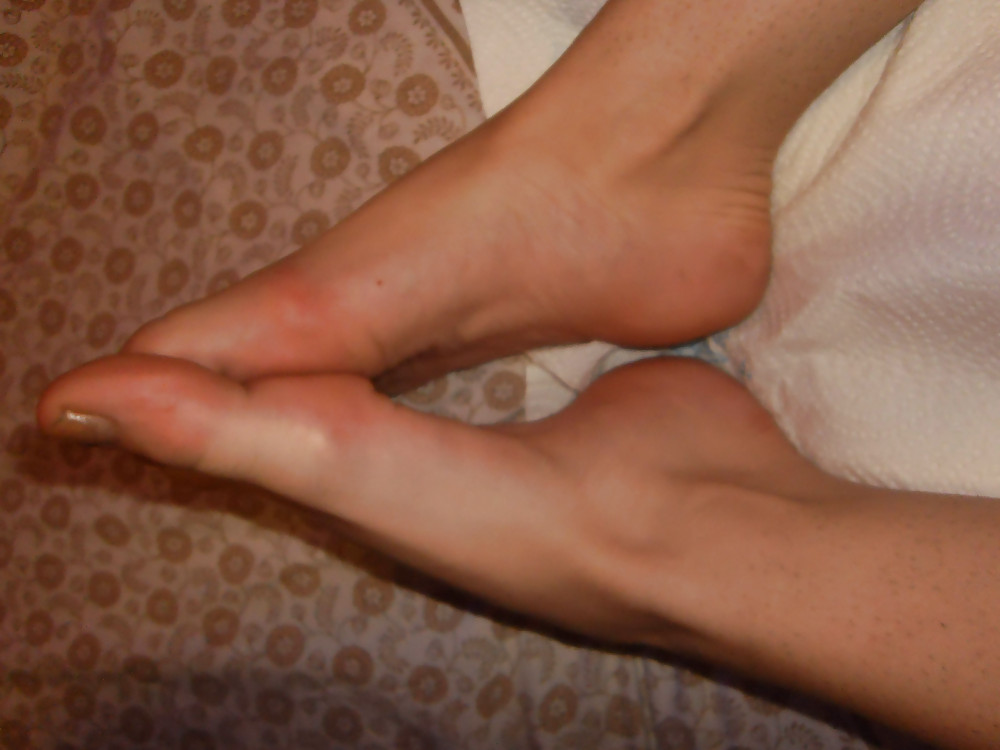 Christina 's Feet - Foot models sole + spreads flexible toes porn pictures