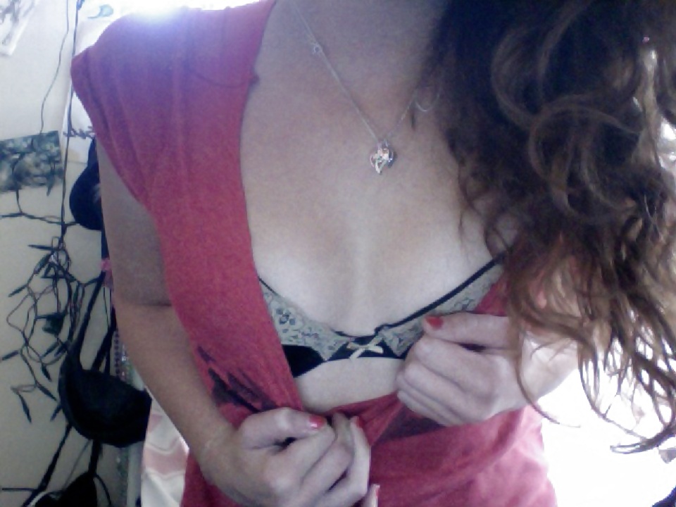 Great selfshot almost without a face porn pictures