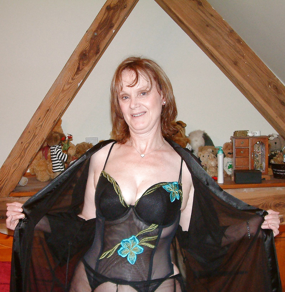 Chrissy is so sexy porn pictures