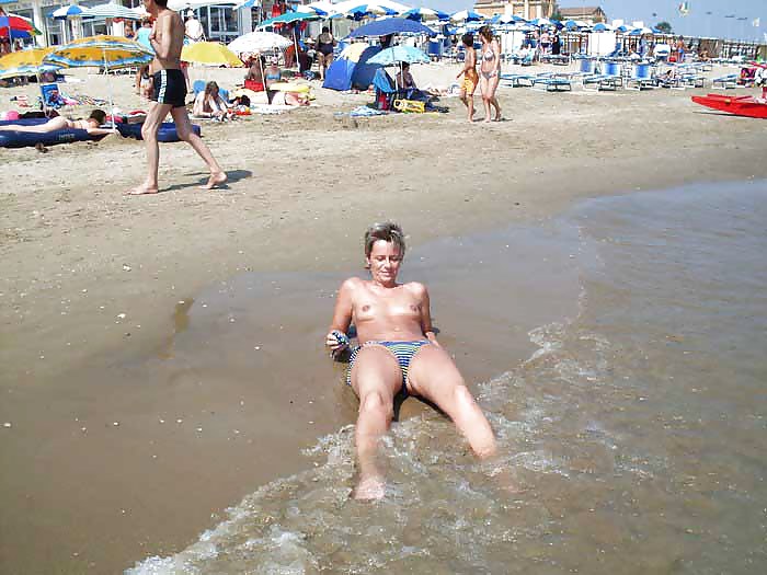 The beach 140 porn pictures