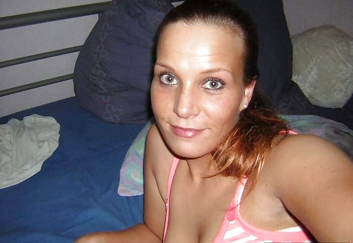 Anita posing porn pictures