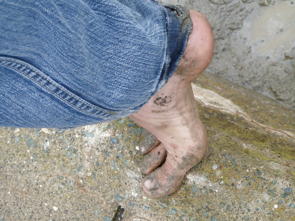 dirty feet porn pictures