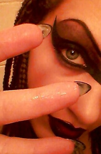 Exhibitionist Carmen Nadia porn pictures