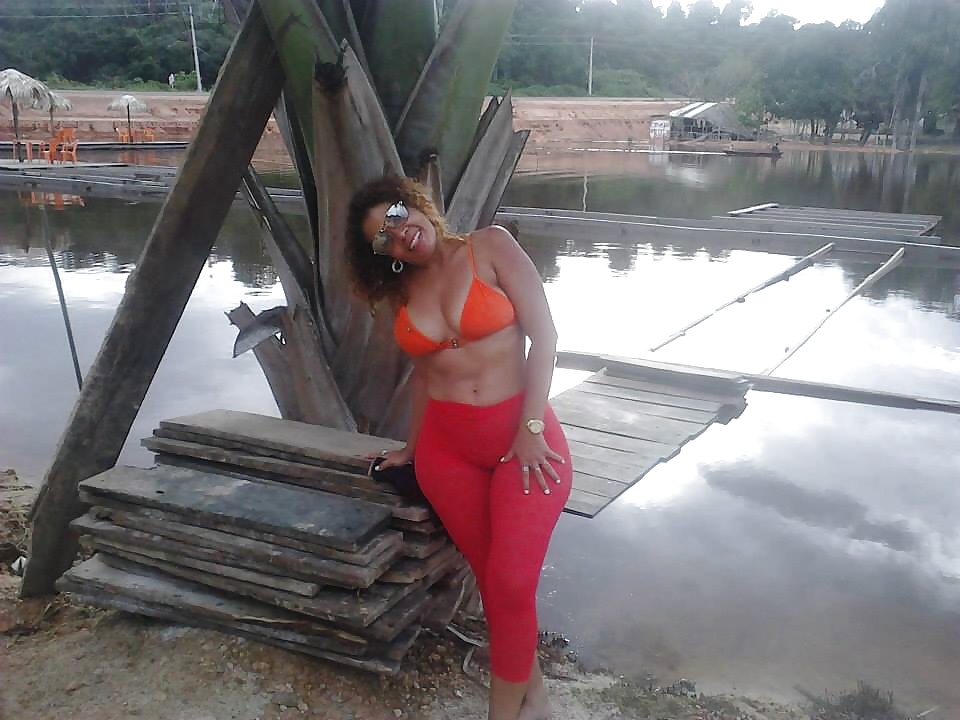 Puta,culona y fea del face (meyre) porn pictures