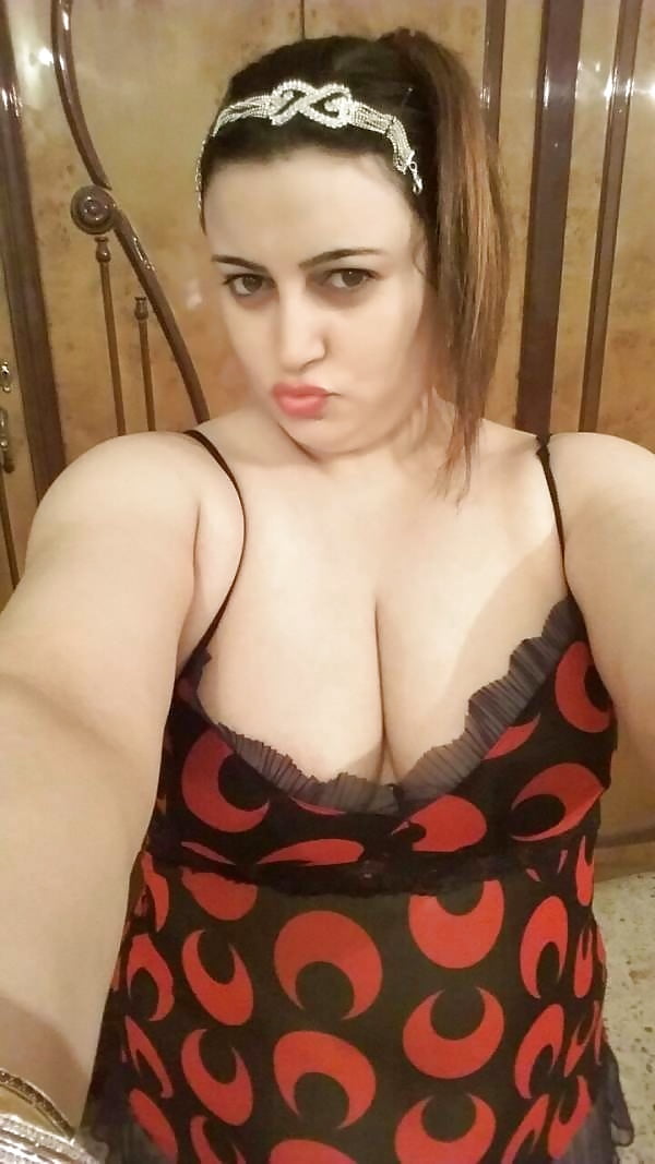 beautiful thick arab bbw slut porn pictures