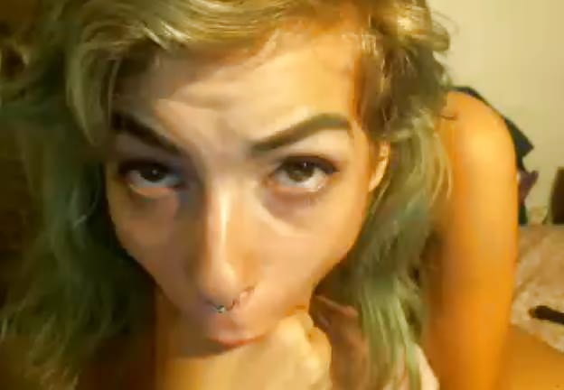 18yo teen dildo fucking 1a porn pictures