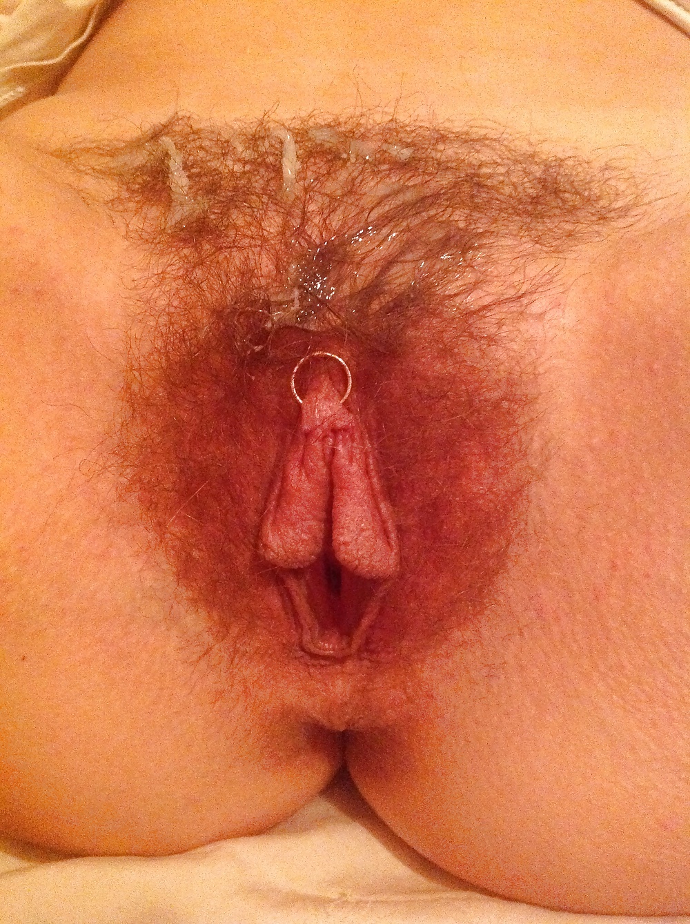 Hairy Pierced Pussy porn pictures