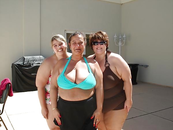 Older women in bikini 2 (Most saggy tits), porn pictures