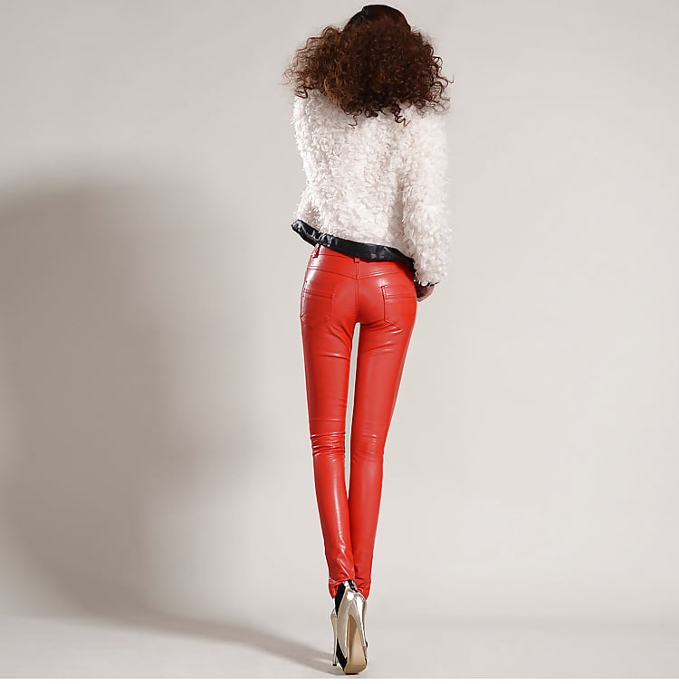 Asiatiques Sexe cuir et Ejaculations porn pictures