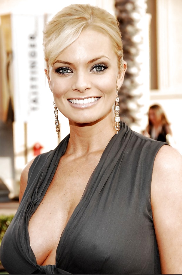 Jaime Pressly porn pictures