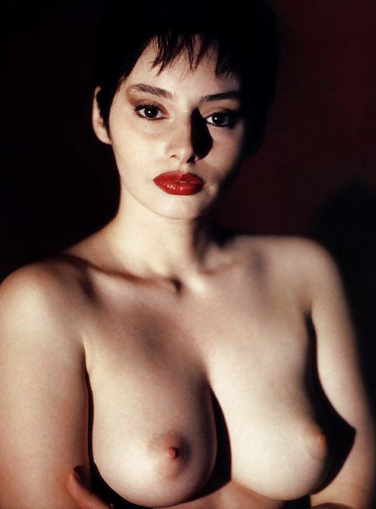 Sexy Italian Actress Cristina Garavaglia 38 Pics