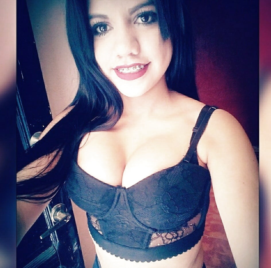 LITTLE MEXICAN SLUT GREAT ASS porn pictures