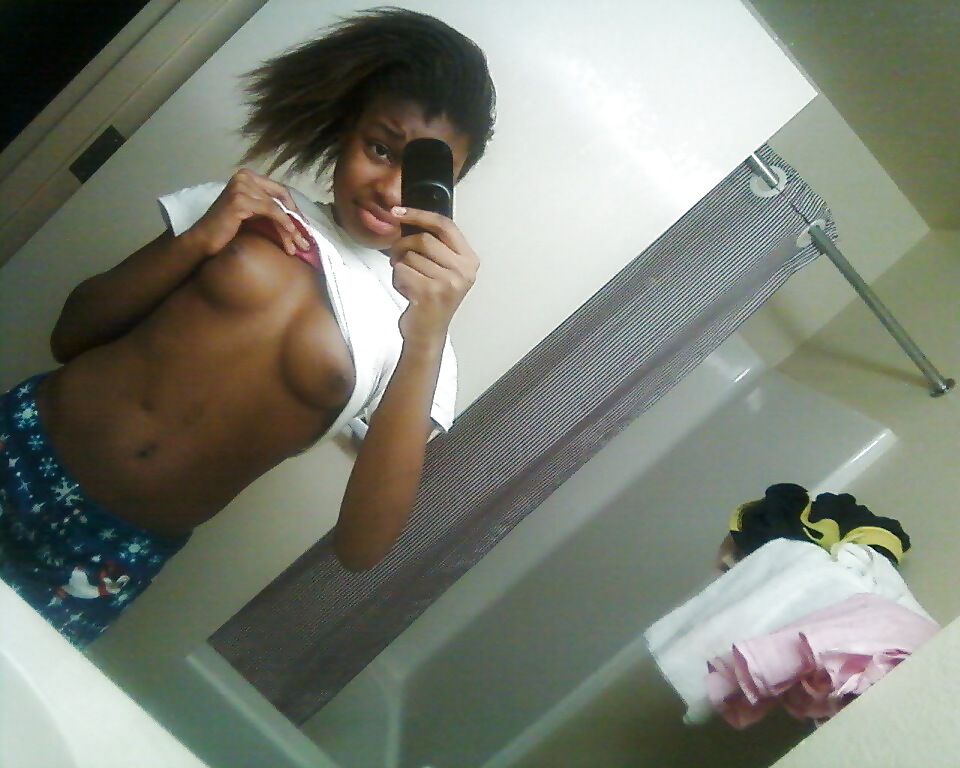 self shot ebony college girls 5 porn pictures