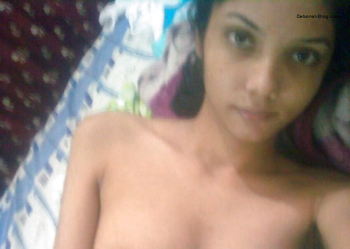 desi chick  sucking her bf porn pictures