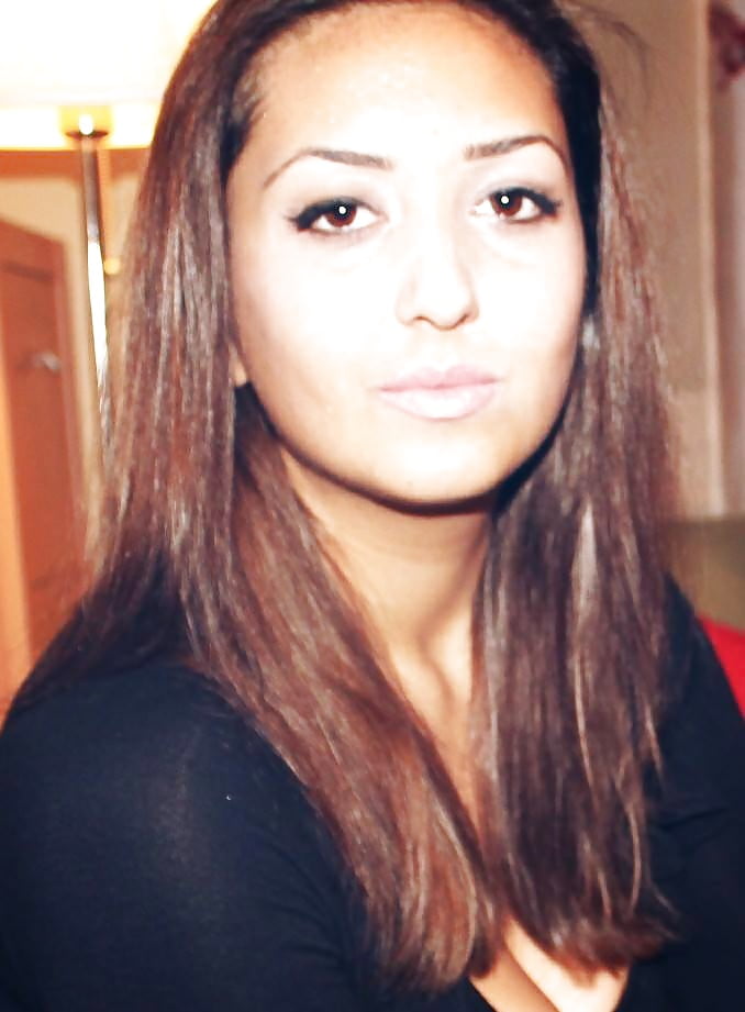 Dumme Hure Tuana porn pictures