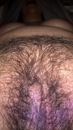 hairy joytwosex spreading on bed         