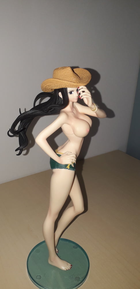 Nico robin figure - 9 Photos 