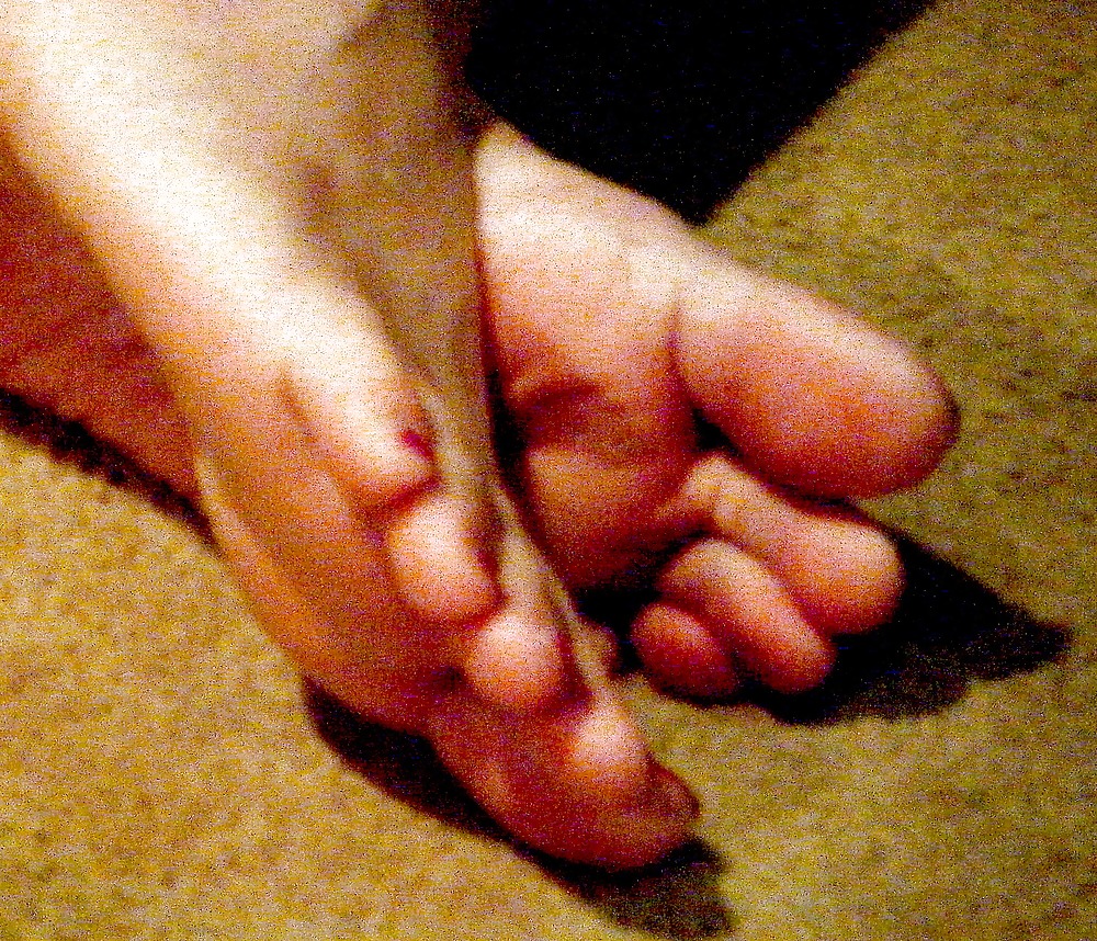 Candid Pics of my Wife's Toes -- No Trannies for a Change! porn pictures