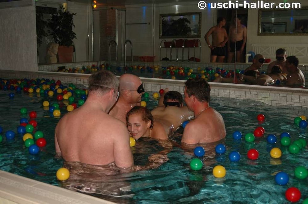 Gangbang Pool Party In Maintal Germany Part 1 81 Pics 2