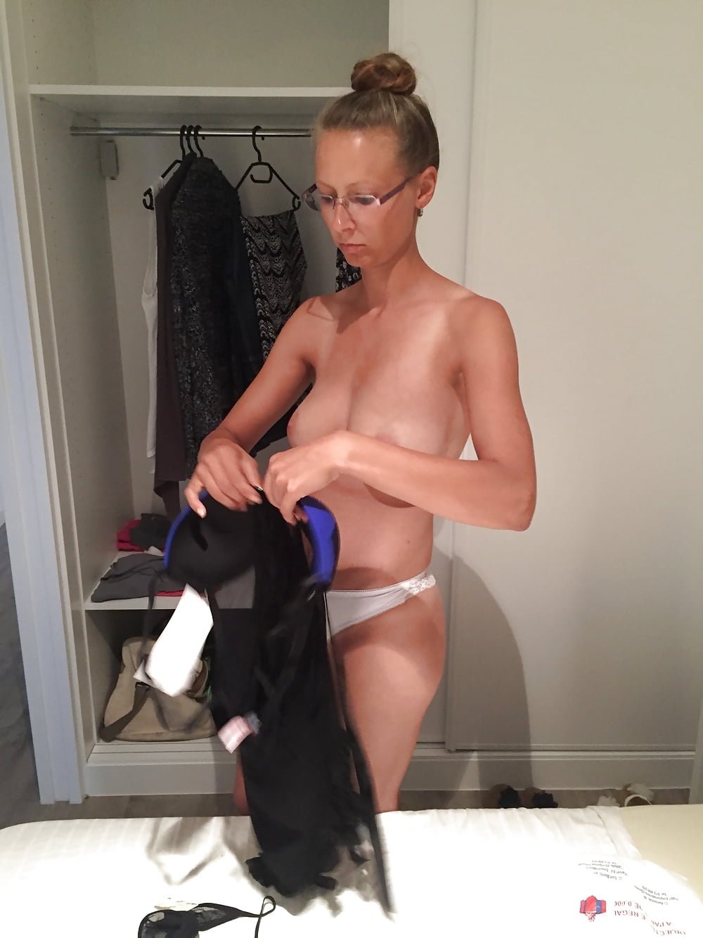 Amatours 162 porn pictures