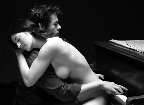 Erotic Sensual Kisses in Black&White - Session 3 porn pictures