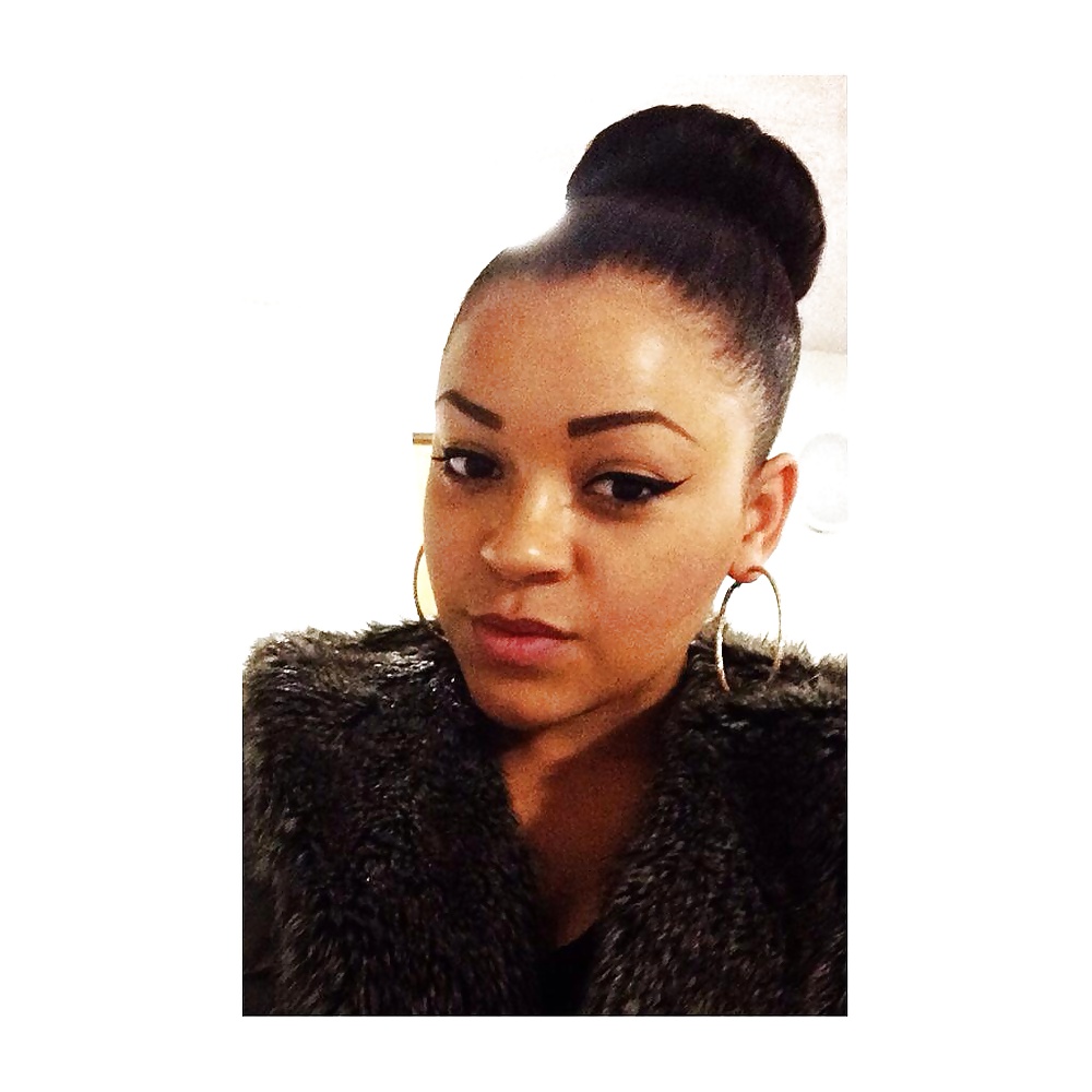 Aisha S porn pictures