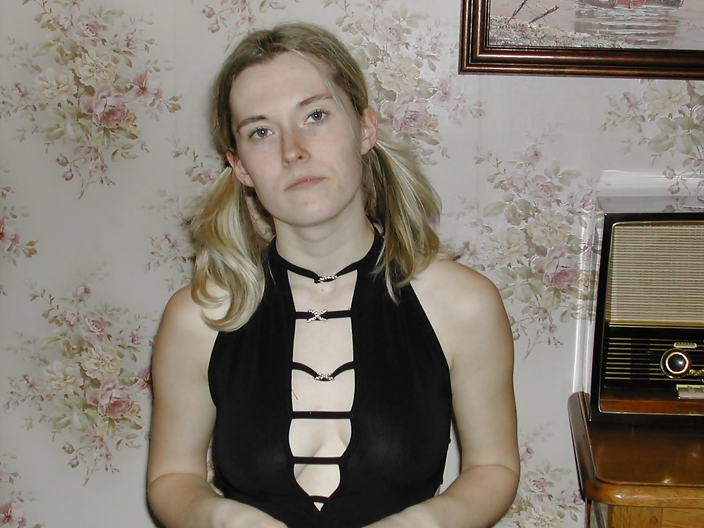 ALL AMATEUR - Here is CHLOE porn pictures