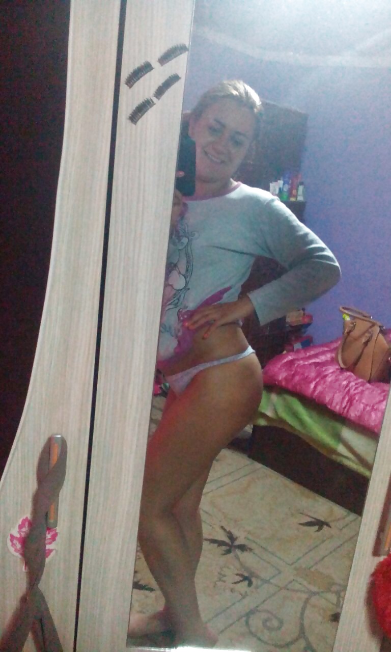 18yo Romanian self pussy, ass and tits pt2 porn pictures