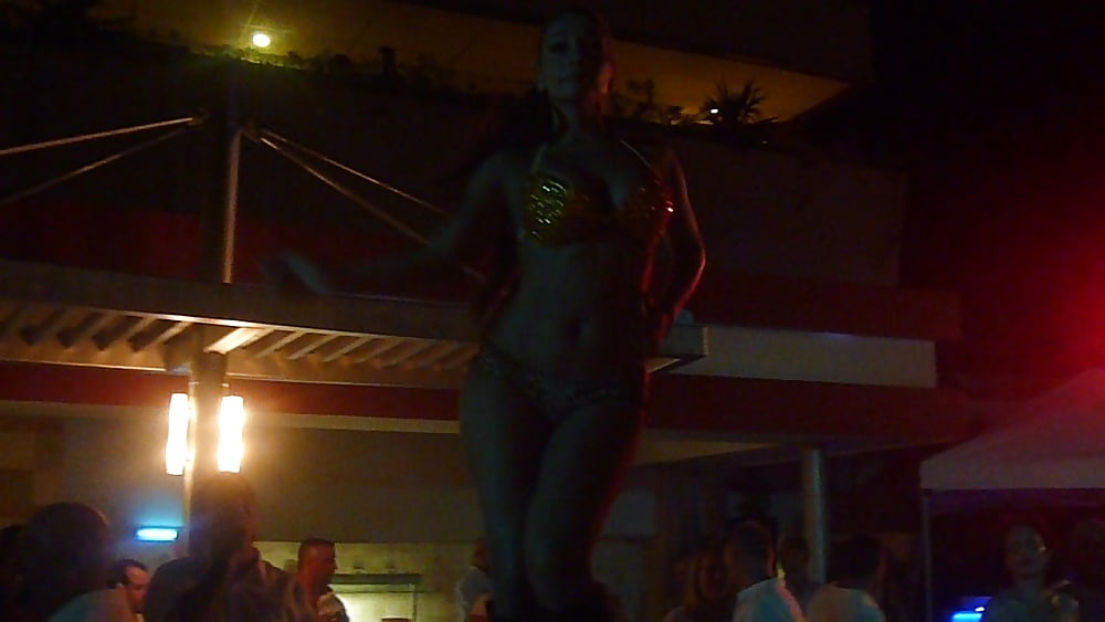 dancing in tan fishnet and pantyhose porn pictures