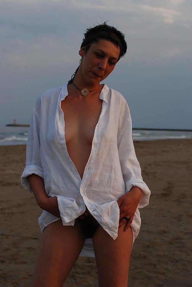 Laure mature sans complexes porn pictures