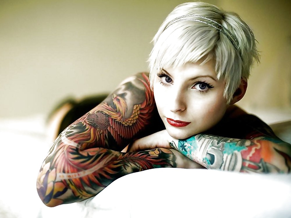 Beautiful Tattoos on Beautiful Women porn pictures