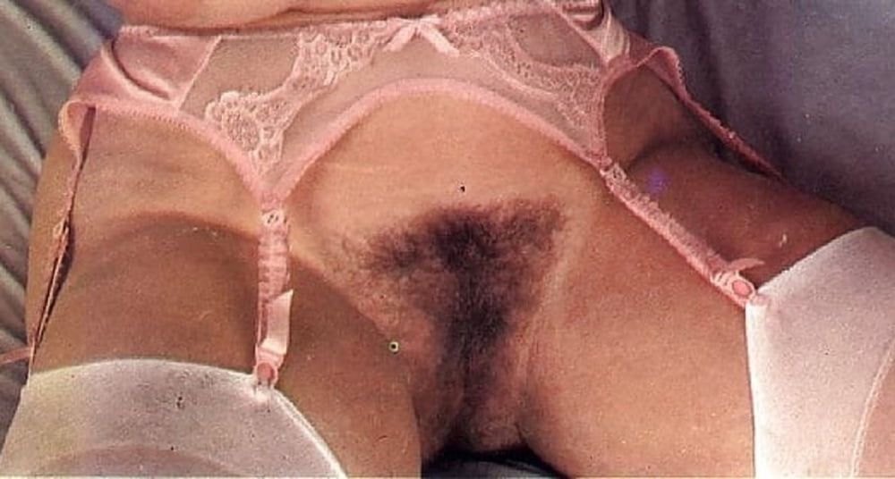 Hairy garter belt - 38 Photos 