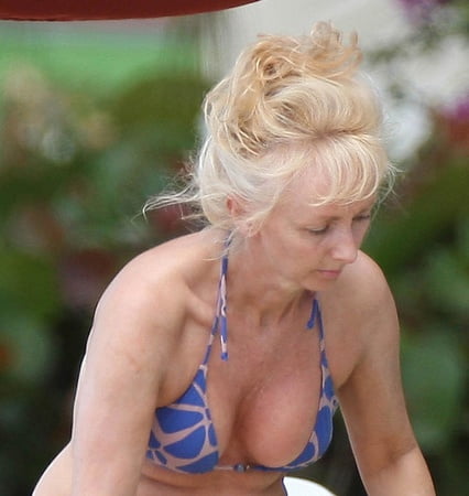 Debbie McGee British Celebrity Milf Gilf Non Nude Pics XHamster