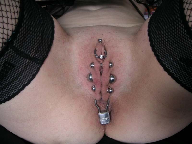 Vagina With Padlock Piercing Nude Girls Pictures