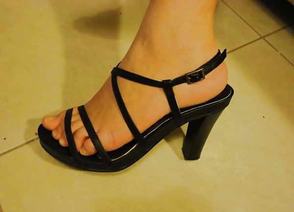 I piedi di Sara - Sara's feet porn pictures