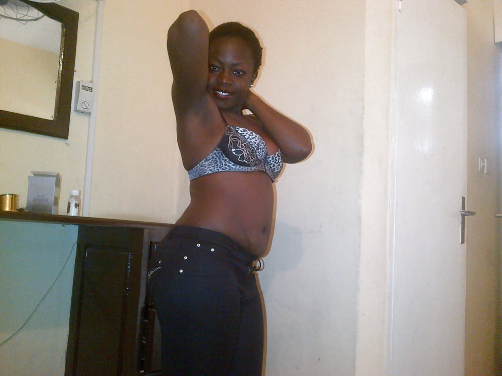 NOUVELLE SALOPE CAMEROUNAISE porn pictures
